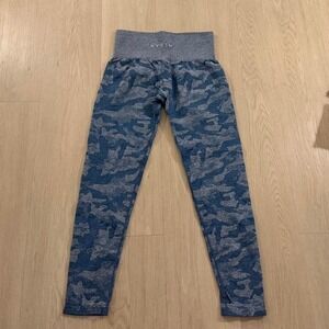 NVGTN Camo Seamless Leggings Color: Slate Blue Size: L